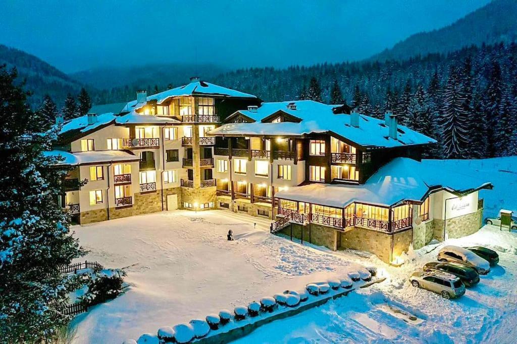 Home Away From Home Apartment 538 Смолян Екстериор снимка